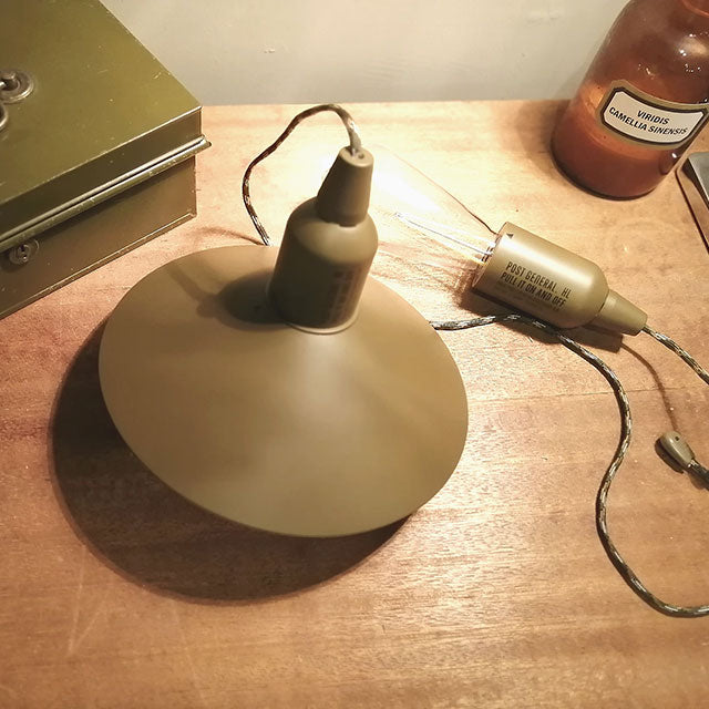 Post General Hang Lamp Type 2